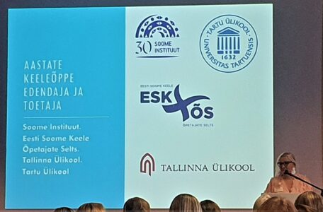 Instituutti sai kunniakirjan suomen kielen opetuksen edistämisestä Virossa